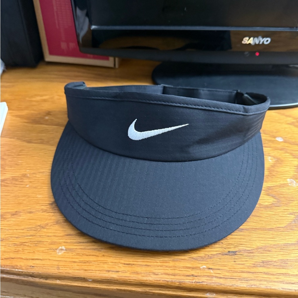 Nike Black Sports Visor